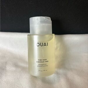 💄4/$25 mini ouai fine hair shampoo